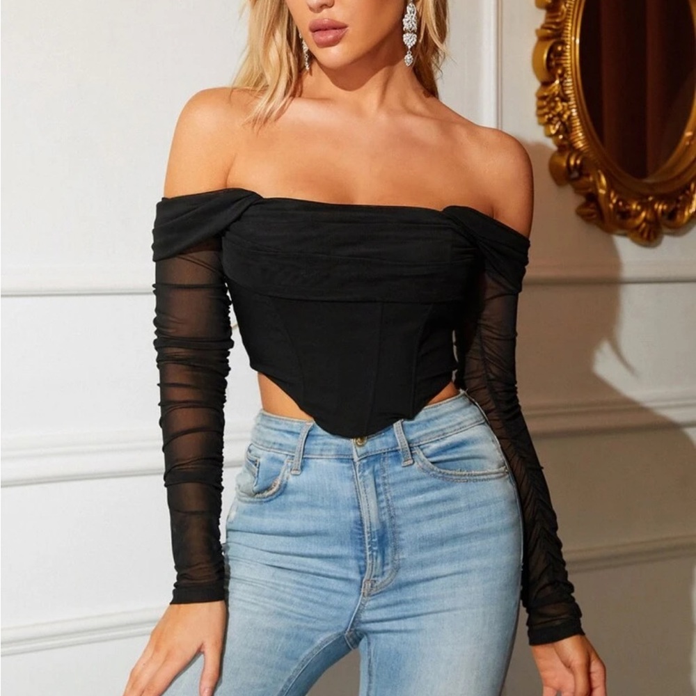 off shoulder crop top